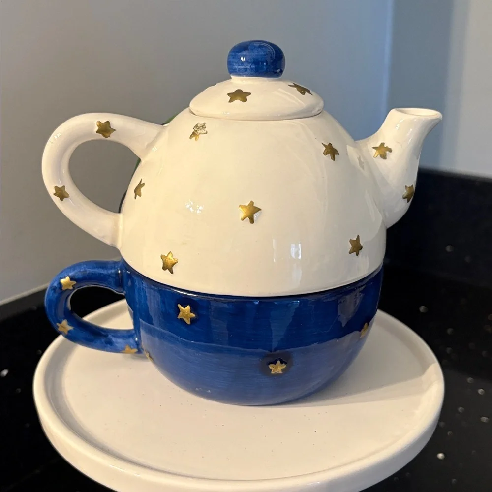Sweet Teapot Tea for One Christmas Santa Reindeer Farmhouse Cottagecore - Picture 4 of 15
